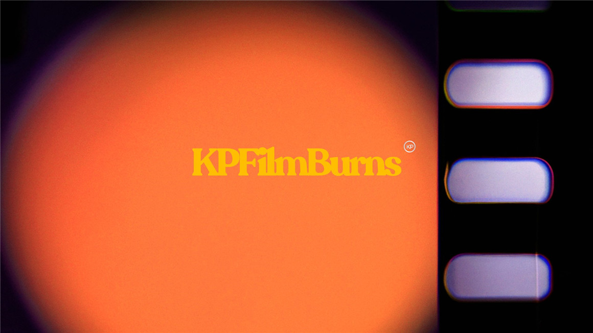 89个复古做旧胶片烧伤霓虹漏光发光光斑效果叠加层素材 KP Film Burns - 89 Overlays（8638）图层云