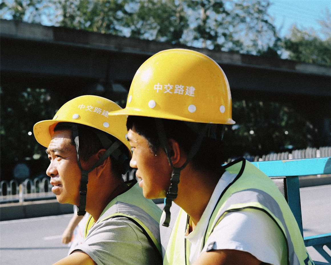 经典魅力一键式真实胶片电影美学怀旧色调胶片摄影LR调色预设 Filmiclab ClassicFilm 2 - Pro Lightroom Profiles（9841）图层云