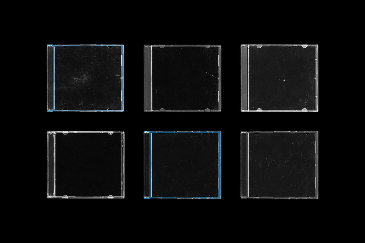 复古千禧年Y2K音乐专辑CD唱片PNG贴纸塑料包装封面设计展示PSD样机套装 CD MAKER CD Case Mockups（10707）图层云