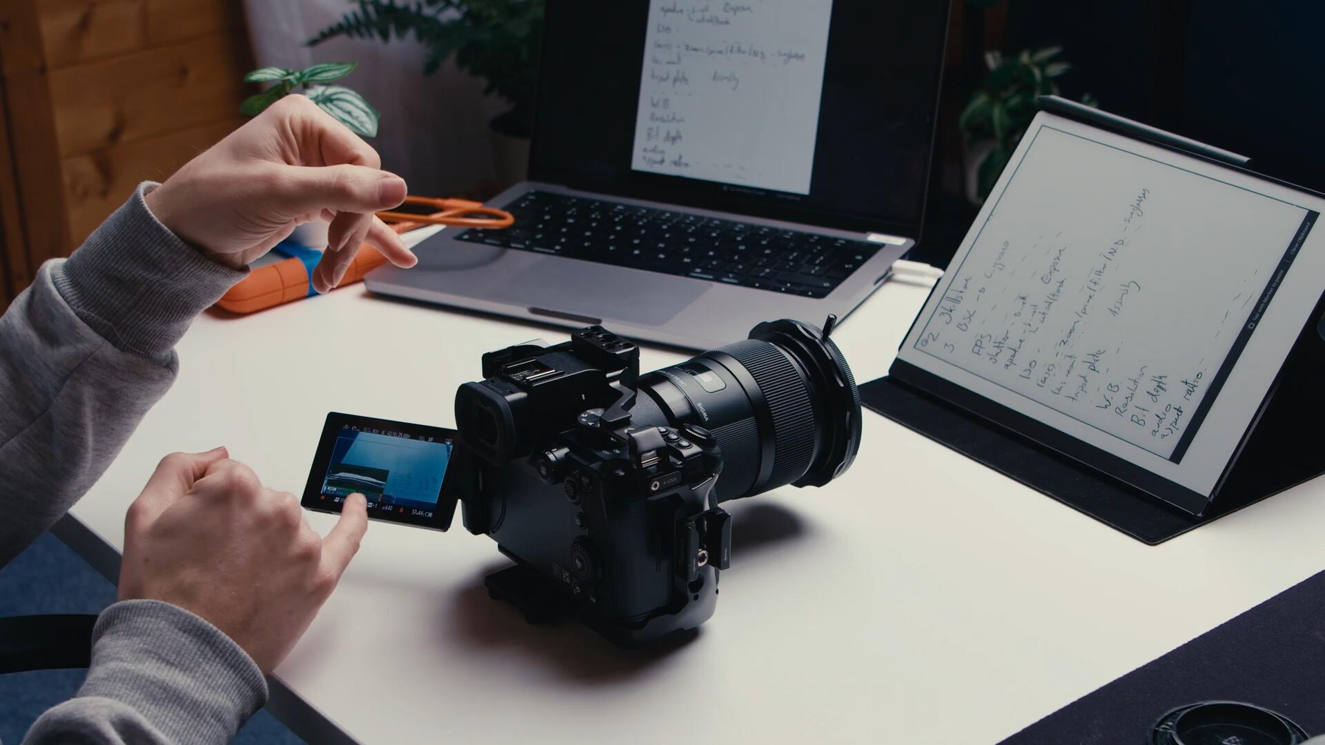 大师课程：用您的相机制作电影相机、镜头、声音基础技能 Make Films With YOUR Camera: Fundamentals of Cameras, Lenses, & Sound（11433）图层云