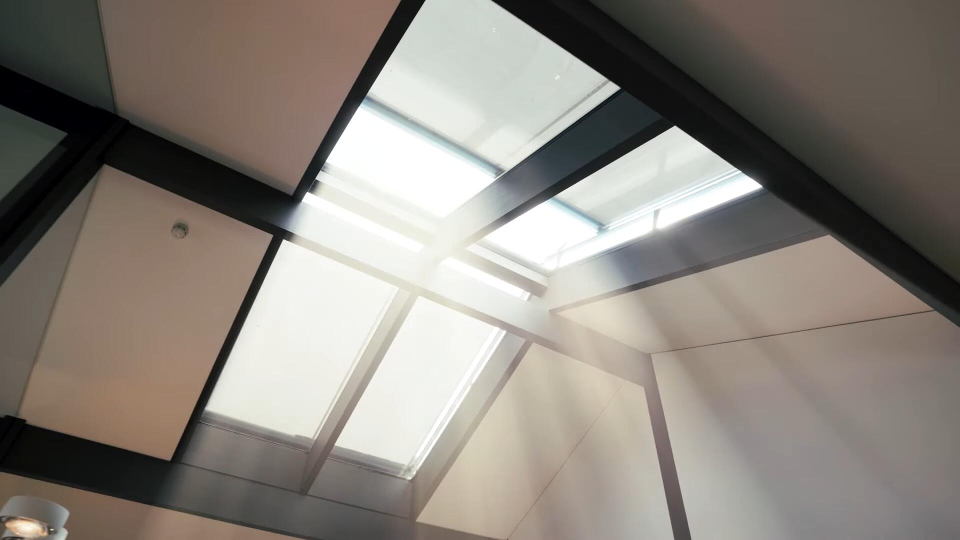 FCPX插件：全新电影级光线照射视觉效果插件 Ryan Nangle Light Ray Effect（12071）图层云