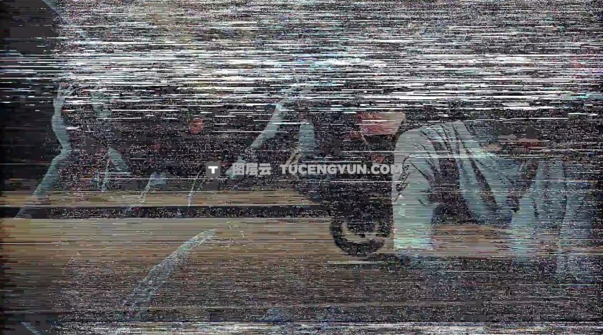PR预设：12个复古信号故障干扰电视雪花闪烁失真效果转场预设（12281）图层云