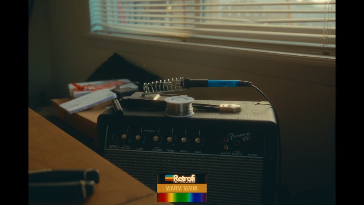 真实柯达500T、250D、AGFA、Portra 400胶片模拟电影级色调光晕纹理达芬奇调色节点 Retrofi Film Emulation Powergrade（12405）图层云