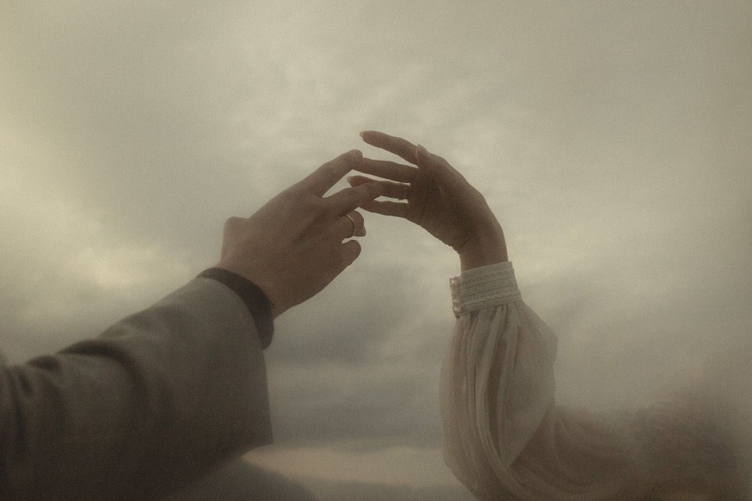 复古奢华纪实情绪氛围人文风光婚礼旅拍人像摄影Lightroom调色预设 ETHEREAL — LEGACY PRESETS（12540）图层云