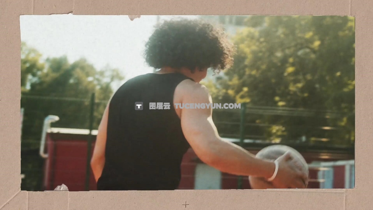 视频素材：10个复古混合媒体风格纸张撕裂老化胶带拼贴定格动画转场素材（12545）图层云