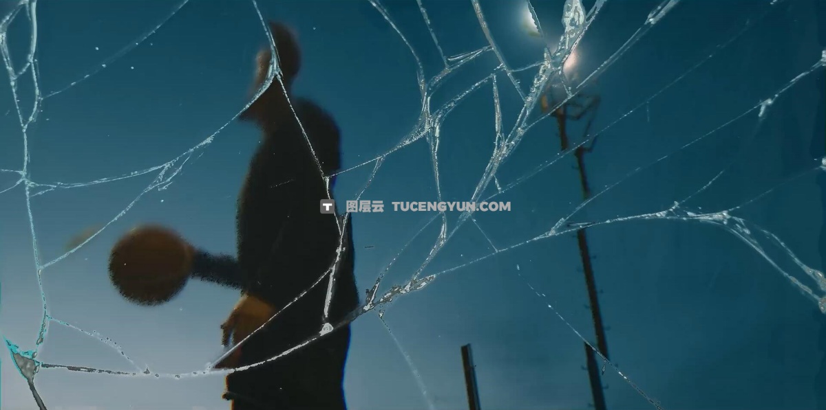 MotionVFX — mStyle Broken Glass 28个史诗级电影美学玻璃爆炸破碎裂缝转场文字排版叠加效果FCPX插件+LUT调色预设（12588）图层云