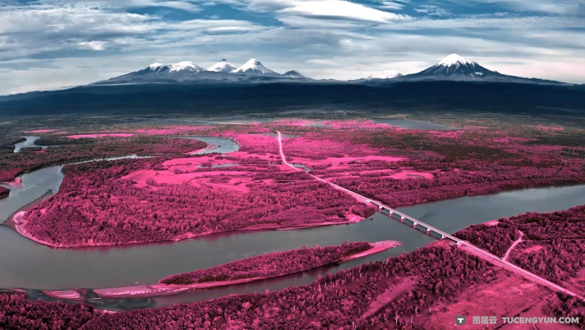 柯达Aerochrome红外胶片模拟风景旅拍摄影电影短片LUT调色预设 Aerochrome: Infrared LUTs（12855）图层云
