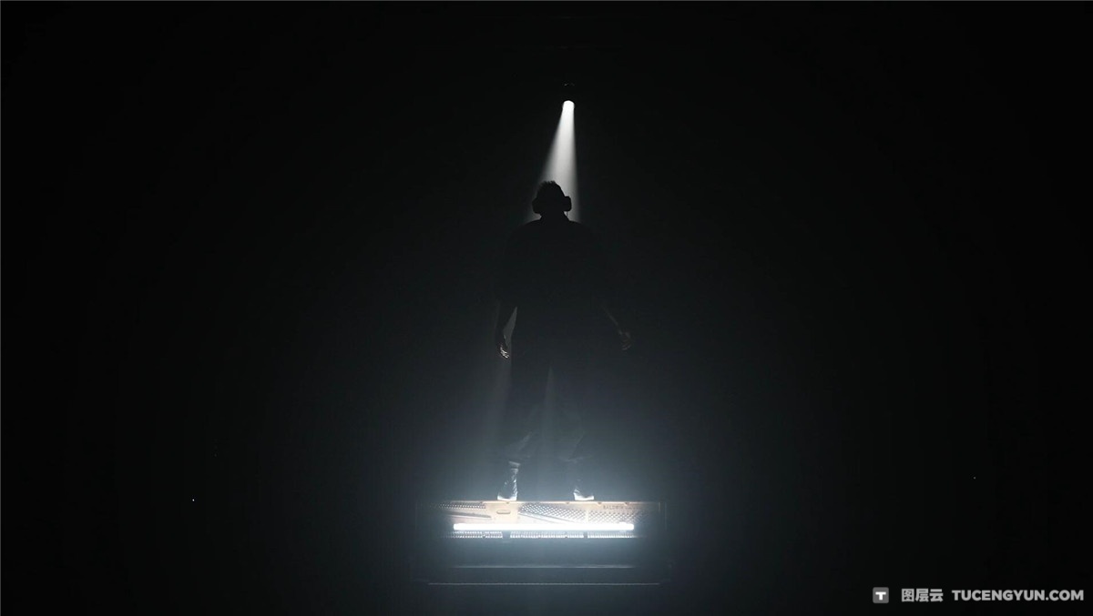 Multiply Sound 热门电影、短片、剪辑编辑氛围歌曲配乐+转场音效+中文视频教程 Multiply Sound Film Score Collection Vol 1（12877）图层云