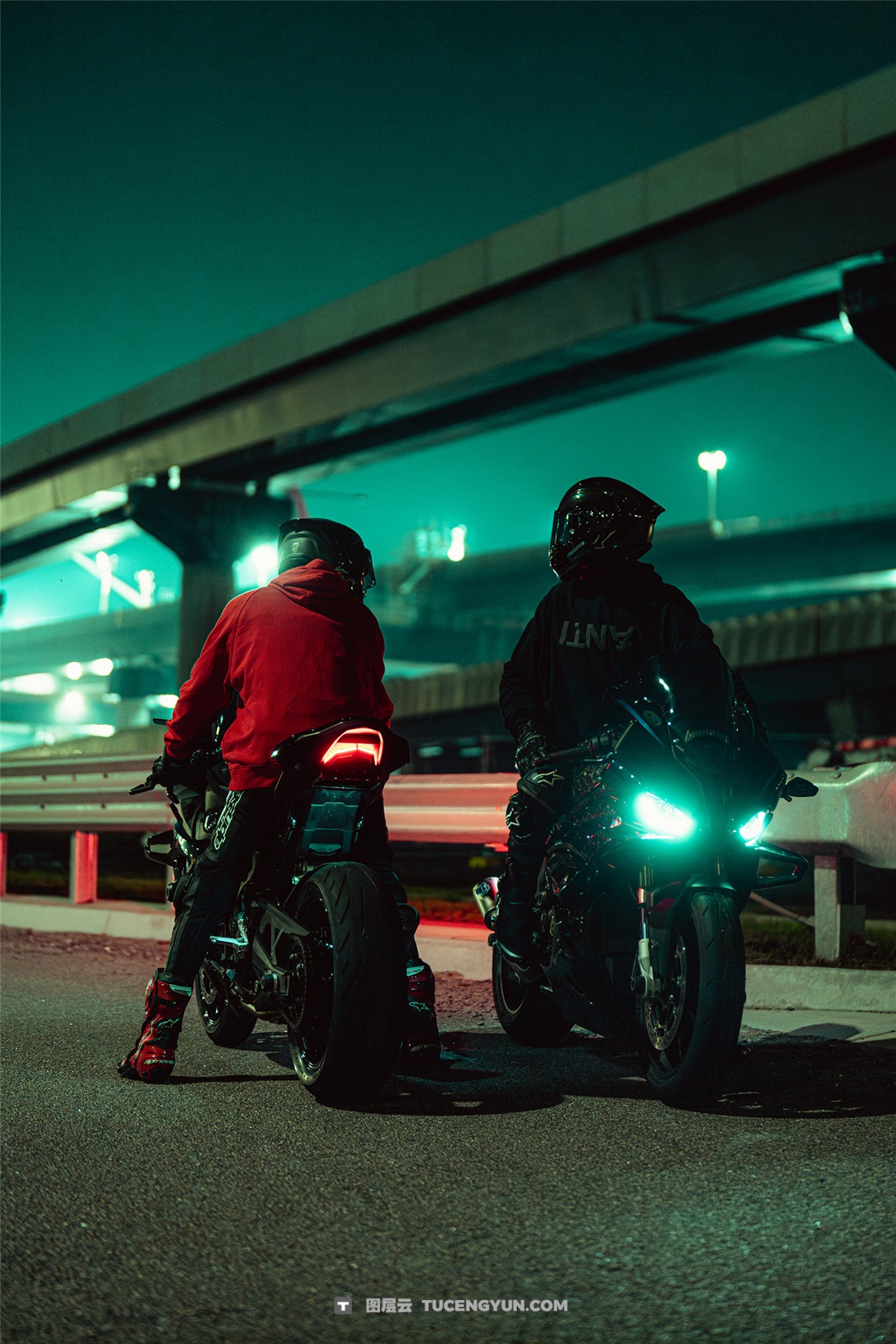 复古胶片电影感街头夜间摄影人文扫街旅拍LR预设合集+练习素材 NORTHBORDERS MEGA PACK（12922）图层云