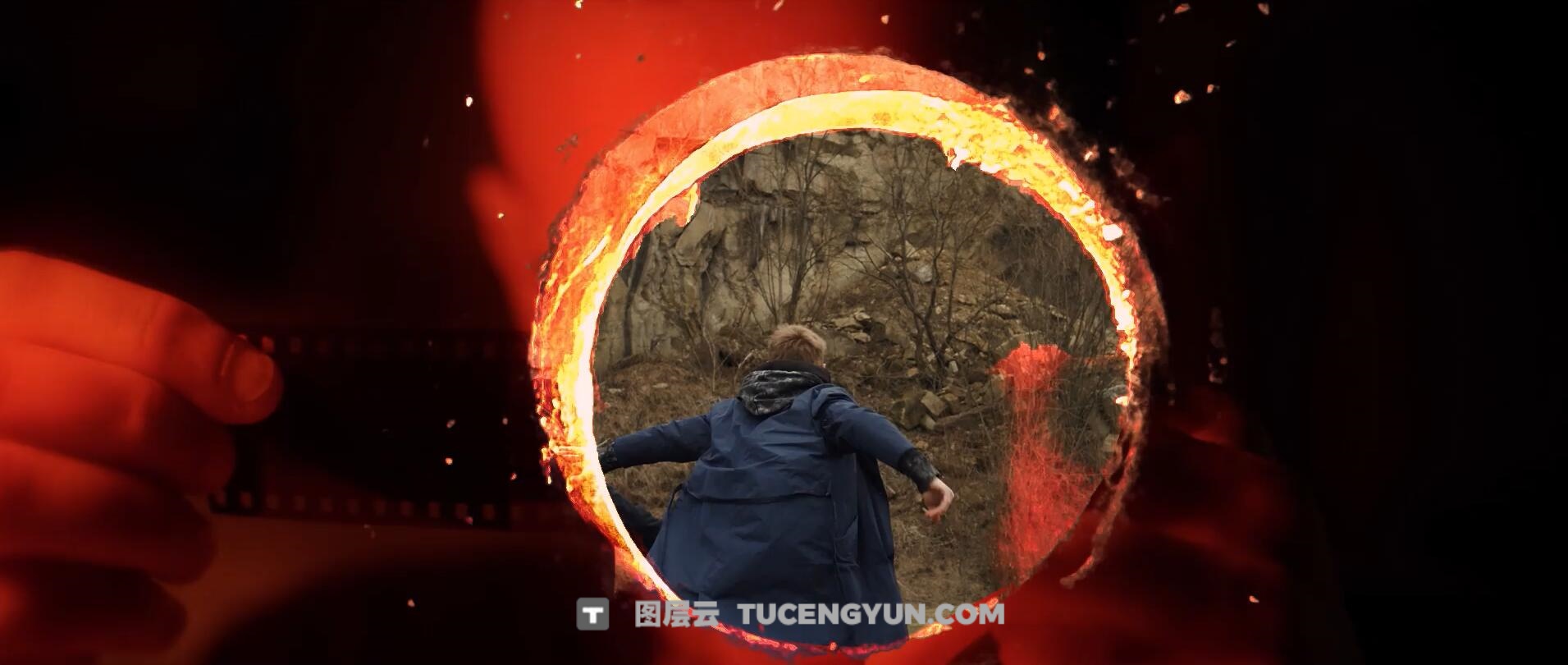 FCPX插件：40个复古8mm胶卷失真打孔过曝倒带闪光烧伤无缝转场过渡+音效（13726）图层云