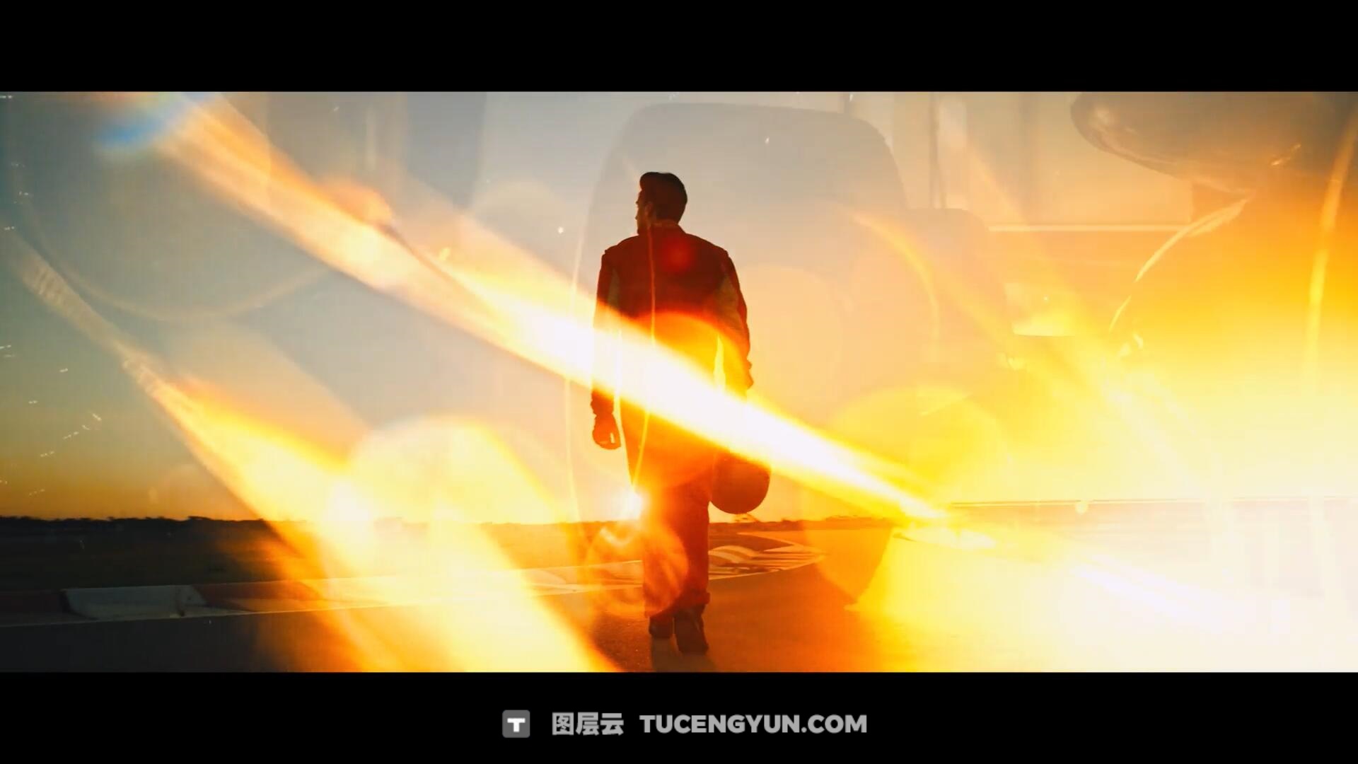 AE/达芬奇模板：24种黄金日落氛围婚礼电影剪辑光线闪光、光晕、漏光、柔和模糊转场过渡（13819）图层云