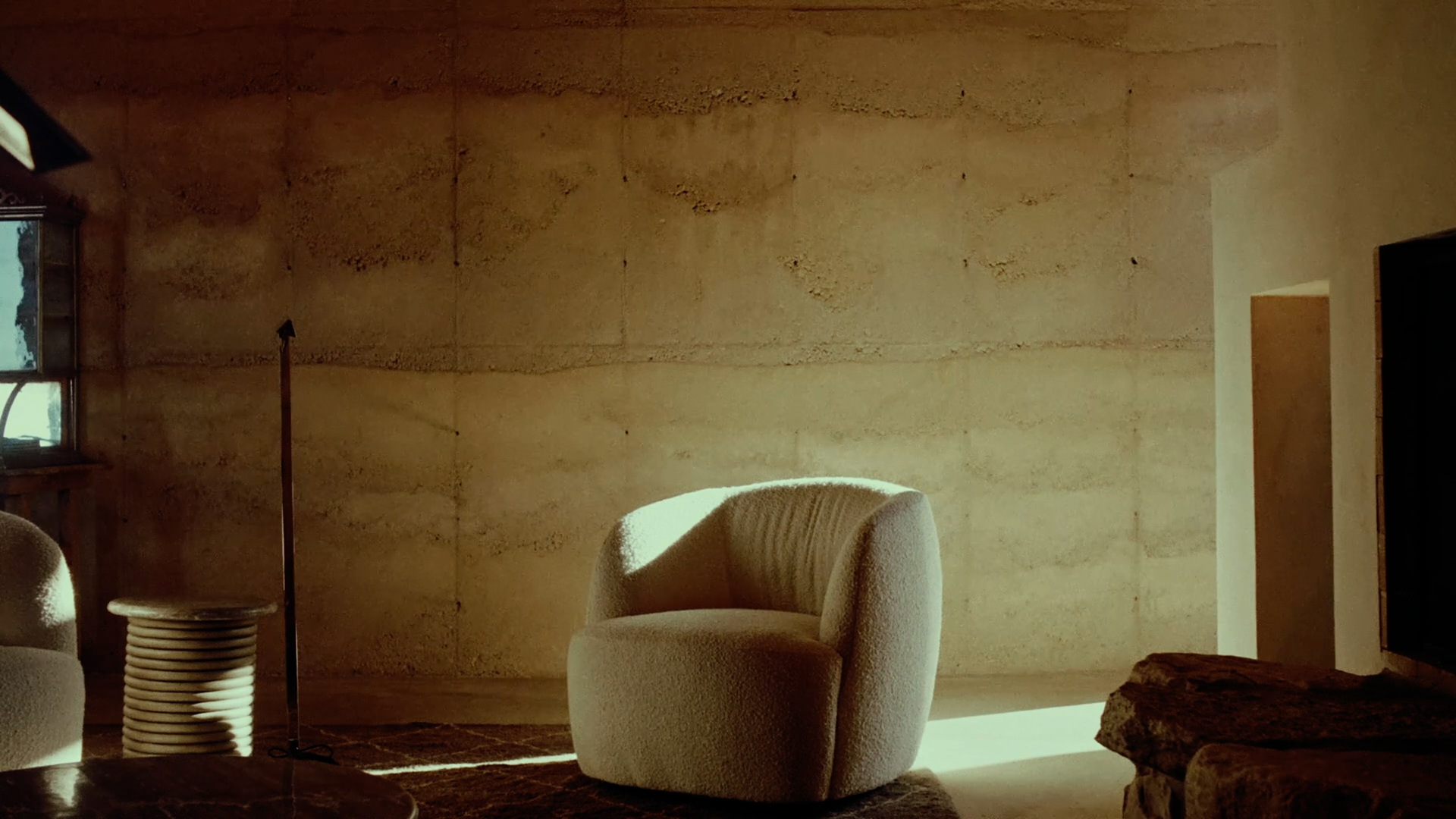 蔡司镜头美学电影胶片模拟商业色彩分级达芬奇调色节点 ZeissVision Power Grade – Ethan Jones（13840）图层云