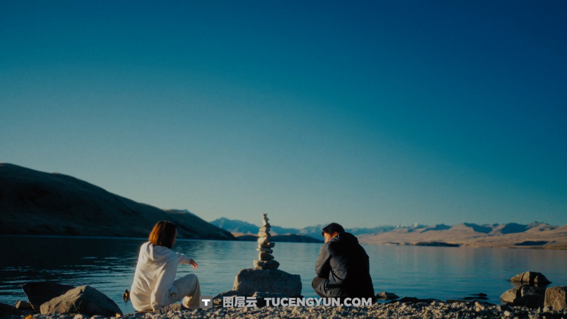 复古清新假日胶片风格电影感旅拍广告短片达芬奇调色节点PowerGrade预设 支持S Log3、Rec 709 和 D LogM（13952）图层云