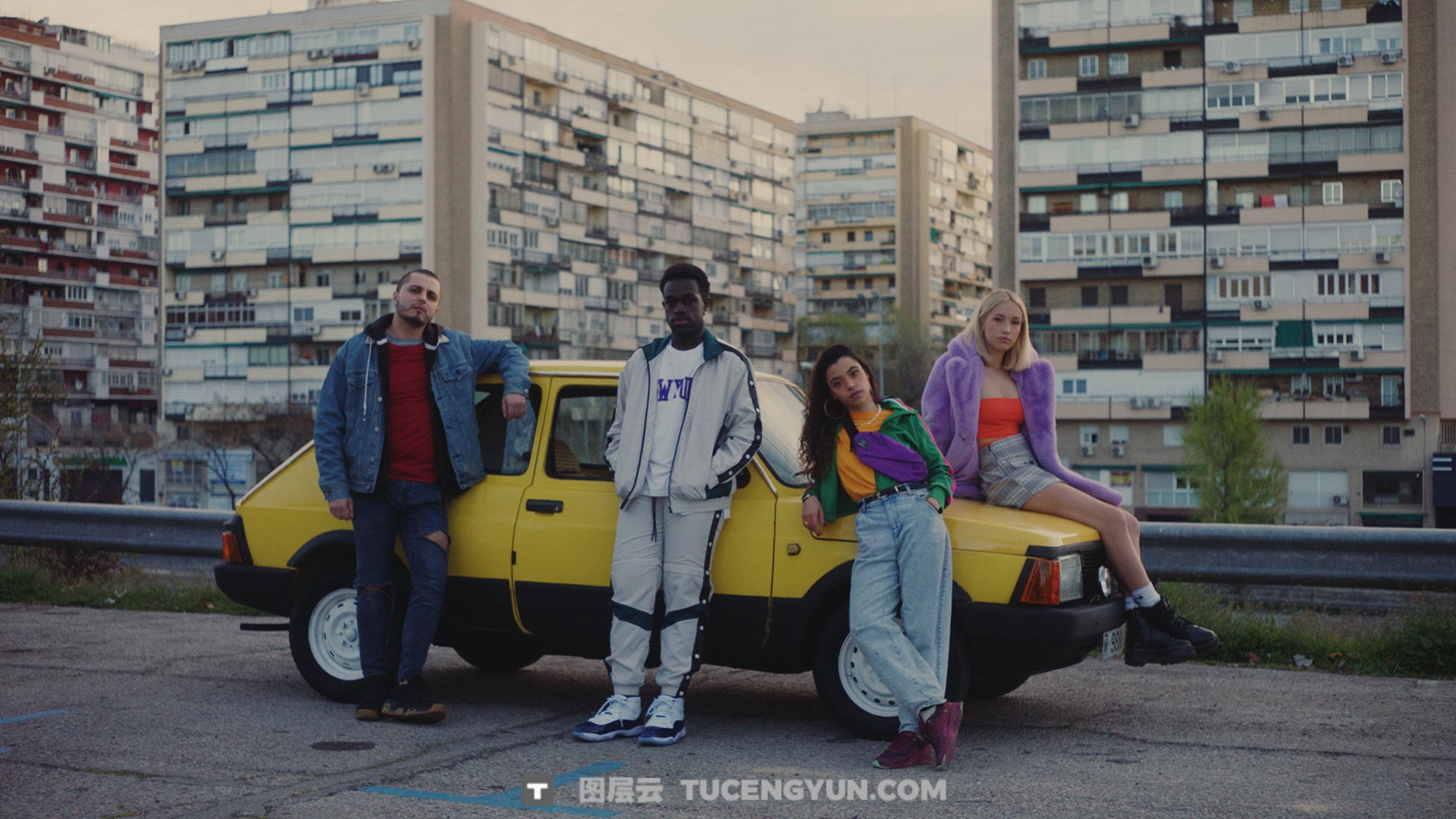 独特电影感色彩外观开发曲线LUTs+达芬奇调色节点 Gamut Curves LUTs + Powergrade（13960）图层云