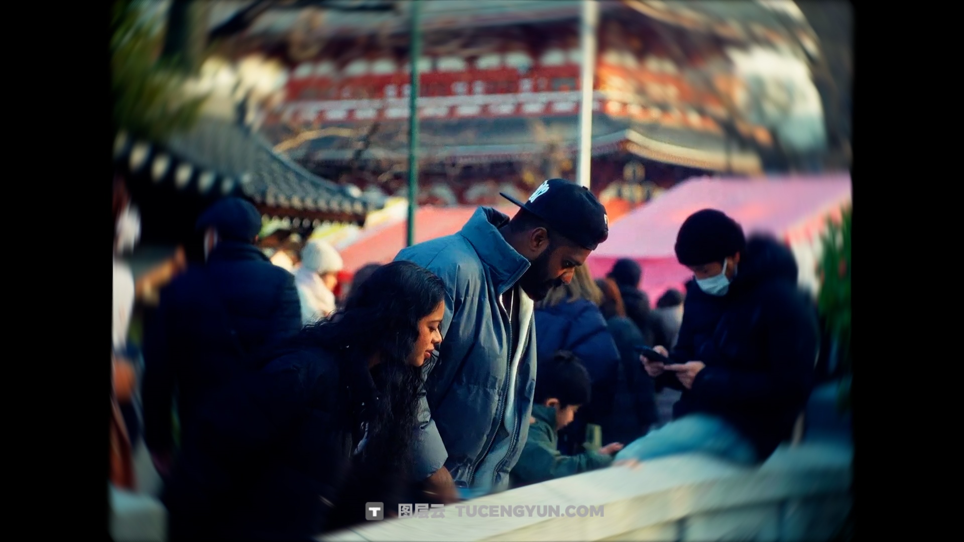 FCPX插件：热门梦幻氛围旋焦效果预设（13945）图层云