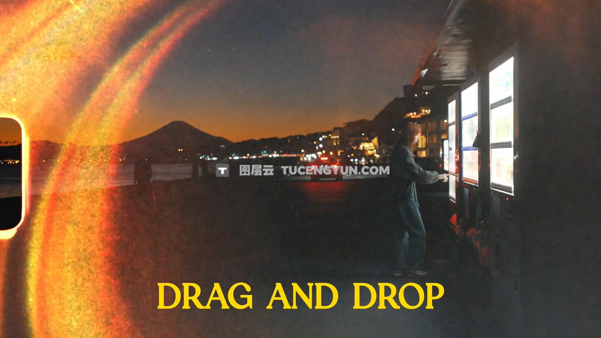 视频素材：20个复古文艺做旧胶片漏光耀斑划痕4K叠加转场视频素材（14086）图层云