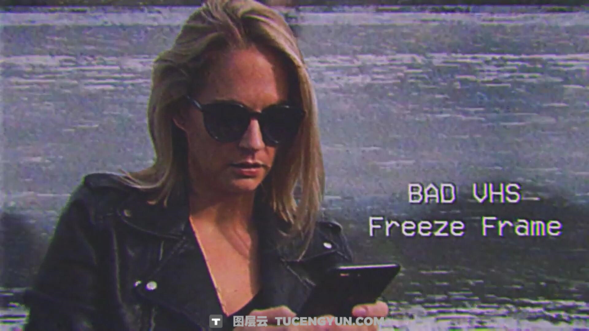 PR模板：复古低画质风格故障VHS录像带人物画面定格动画模板（14090）图层云