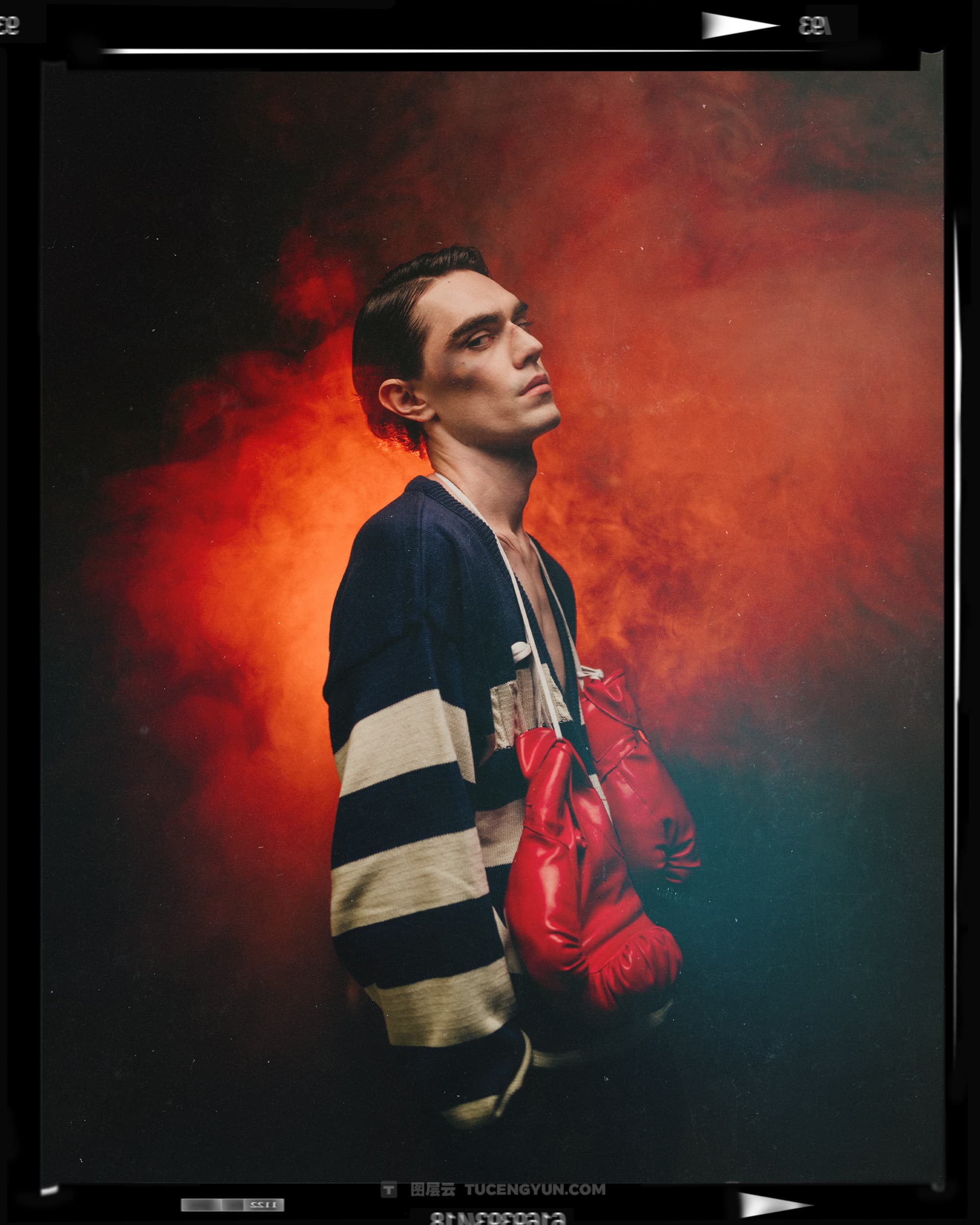 40款复古情绪风格拼贴艺术、双重曝光、胶片框架人像摄影后期照片设计排版PSD模板样机素材 KORZOV COLLAGES #1（14258）图层云