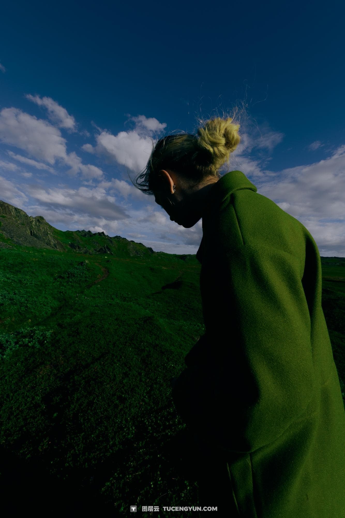 梦幻情绪氛围唯美电影美学婚礼旅拍摄影LUT调色预设+LR预设 Alex Korzov – LUT #7（14497）图层云