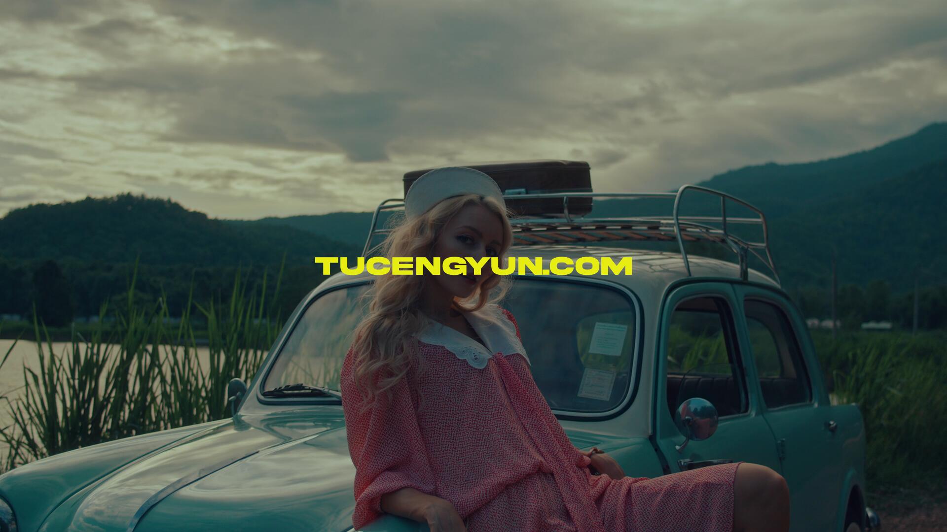 Artlist 13个复古女性老爷车商业广告短片摄像机实拍LOG原始灰片调色练习片段6K视频素材（14862）图层云