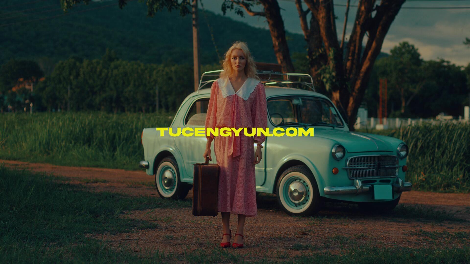 Artlist 13个复古女性老爷车商业广告短片摄像机实拍LOG原始灰片调色练习片段6K视频素材（14862）图层云