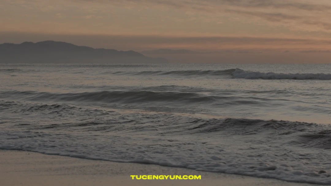 深邃怀旧黄金日落氛围户外旅行色彩分级调色LUTs+LR调色预设 GradeFruit Colorful Dusk（14880）图层云