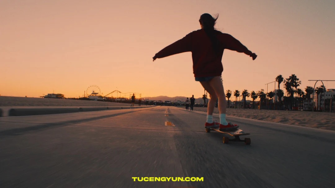 深邃怀旧黄金日落氛围户外旅行色彩分级调色LUTs+LR调色预设 GradeFruit Colorful Dusk（14880）图层云