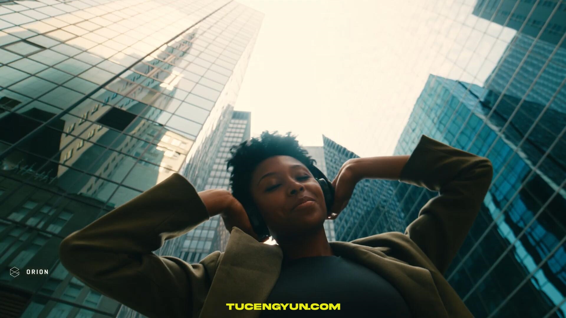 经典电影胶片模拟浓郁红、深邃蓝色彩分级达芬奇调色节点+LUT调色预设 GAMUT – Orion LUT+PowerGrade（14952）图层云