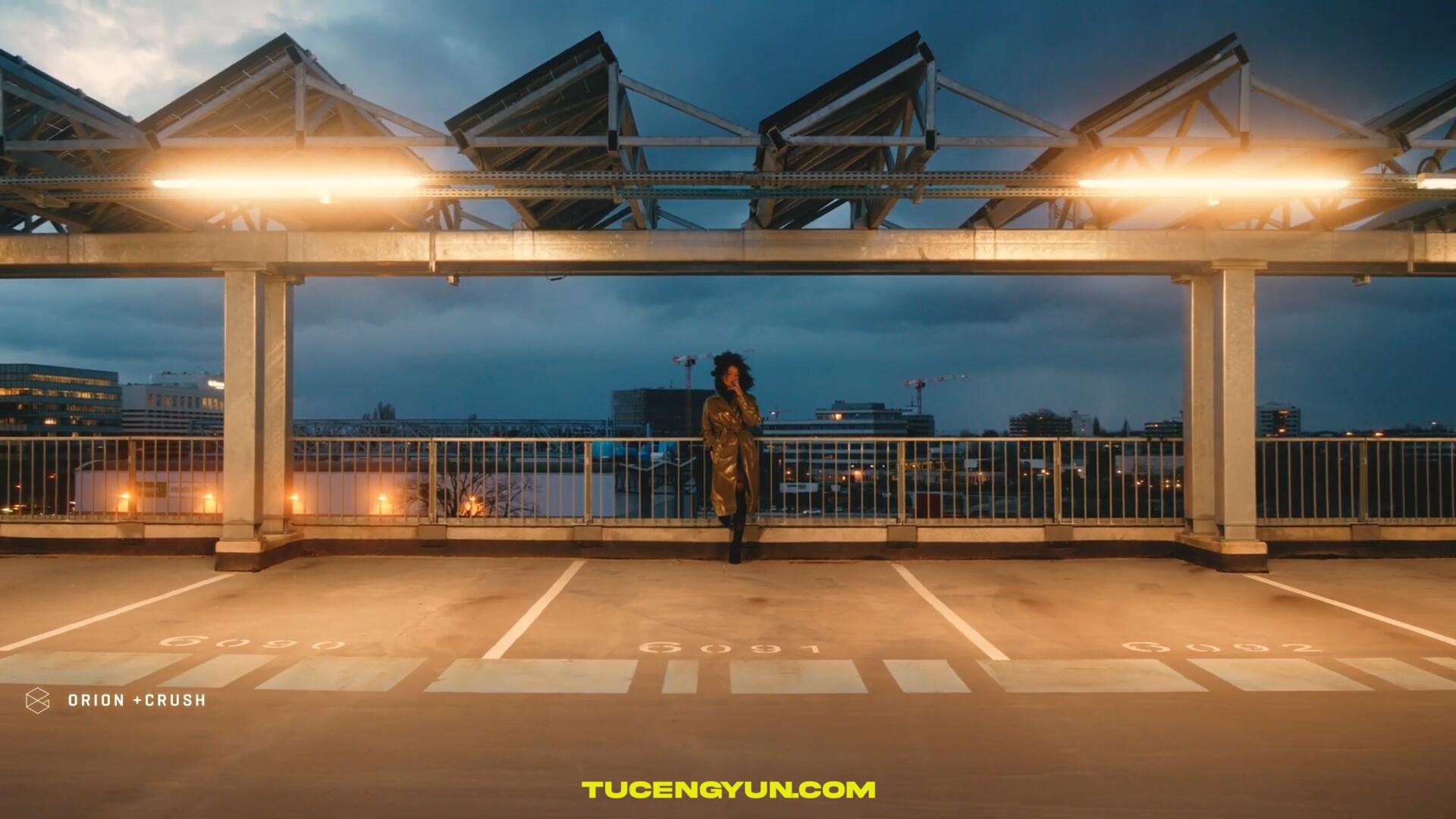 经典电影胶片模拟浓郁红、深邃蓝色彩分级达芬奇调色节点+LUT调色预设 GAMUT – Orion LUT+PowerGrade（14952）图层云